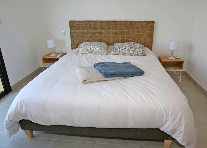 Villa Vue Mer, Piscine Chauffee, Tennis Porticcio (Corsica)