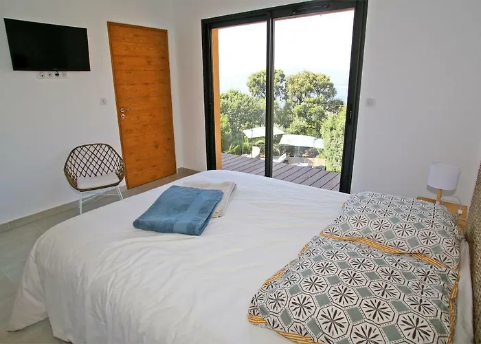 Vue Mer, Piscine Chauffee, Tennis Villa Porticcio (Corsica)