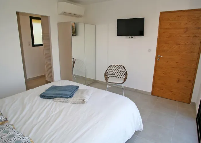 Vue Mer, Piscine Chauffee, Tennis Villa *