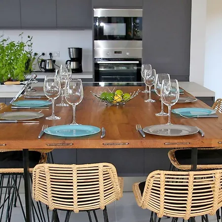 Vue Mer, Piscine Chauffee, Tennis Porticcio (Corsica)