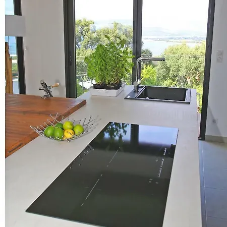 Vue Mer, Piscine Chauffee, Tennis * Porticcio (Corsica)