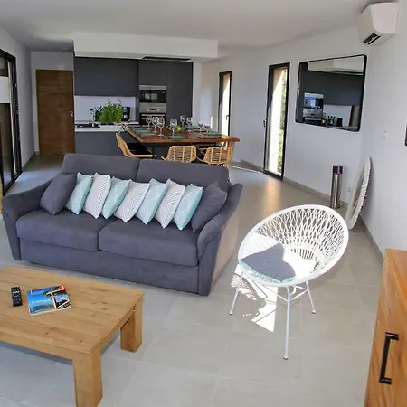 Vue Mer, Piscine Chauffee, Tennis Porticcio (Corsica)